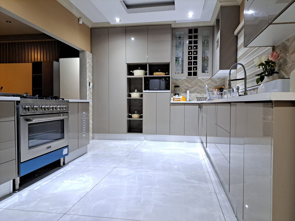 WhatsApp Image 2025-05-04 at 09.40.21 (1)