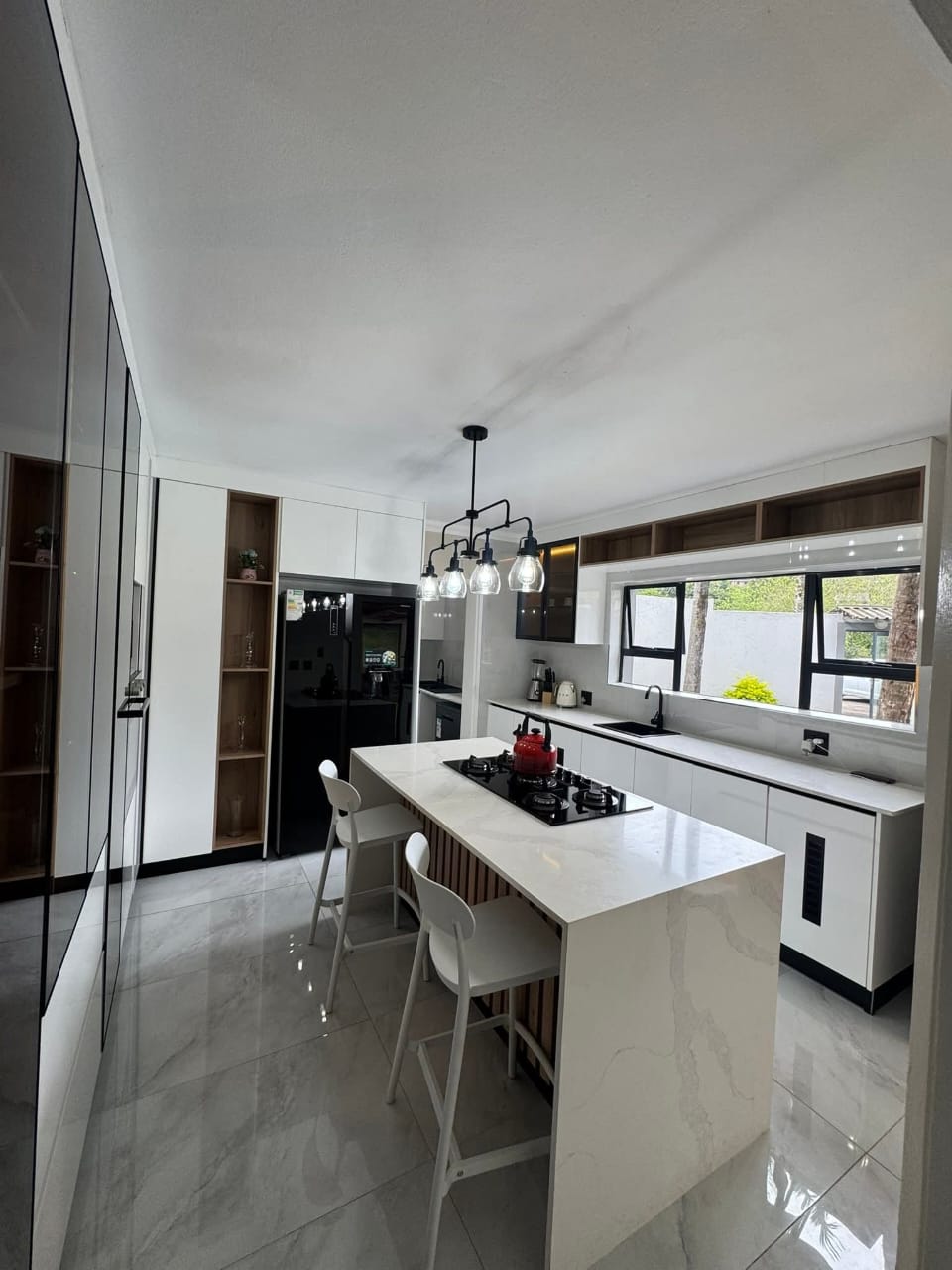 acd1290c-e0f5-4950-8ea6-06b523aa1f6f